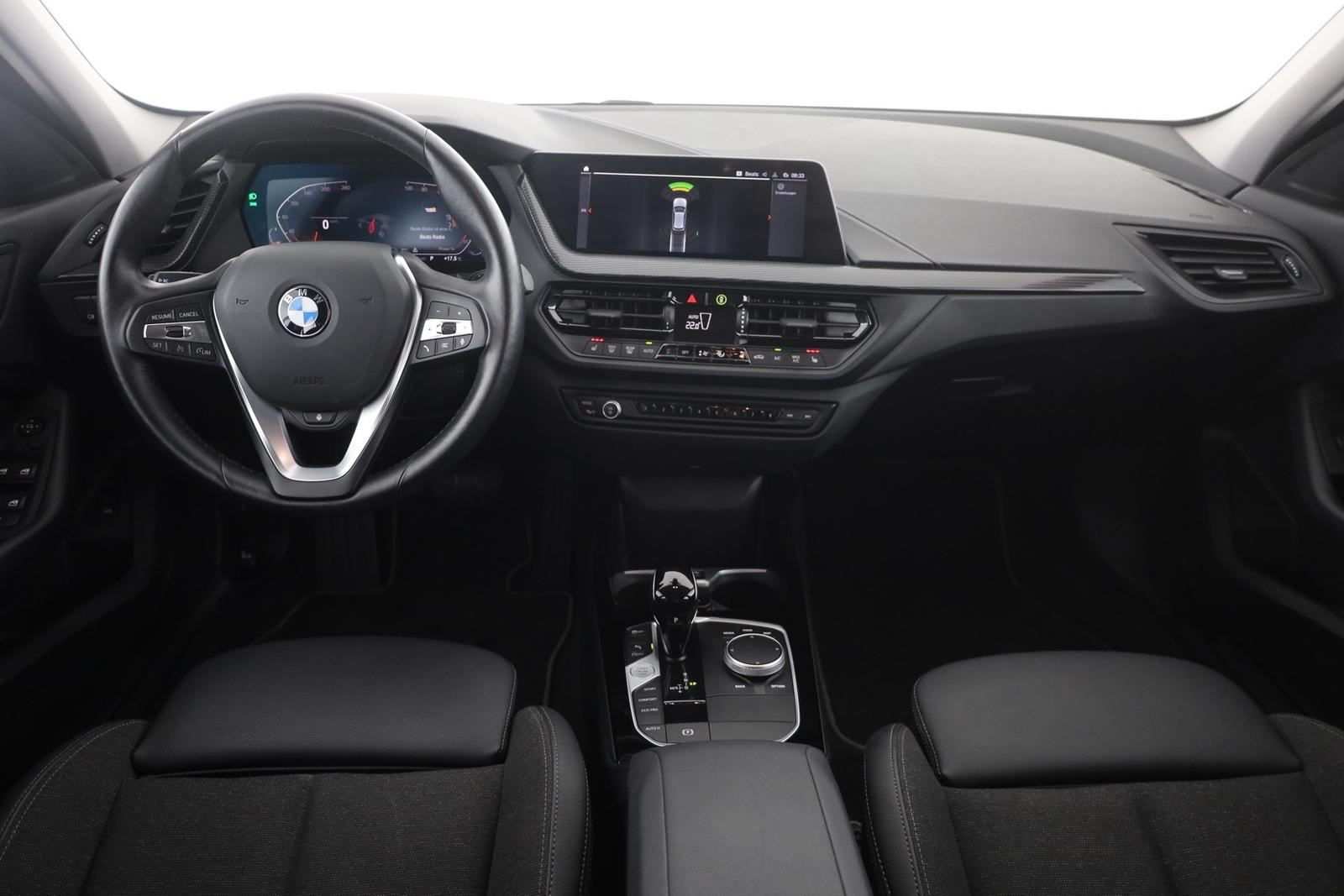 BMW 1 Series i Sportline LED Navi Teilleder AHK DAB PDC, миниатюра 9