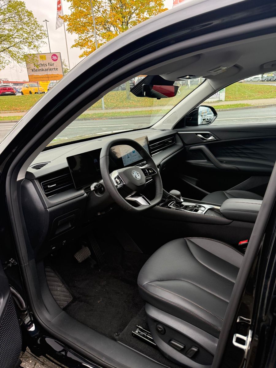 Fahrzeugabbildung MG HS 1.5T GDI Hybrid+ Luxury