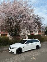 BMW bmw e91 325d/330d m-paket - BMW 325: 325d E91
