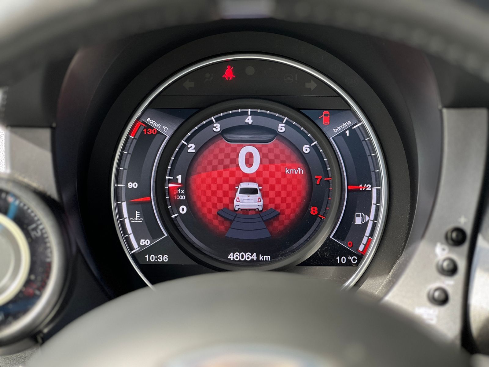 Fahrzeugabbildung Abarth 595 Skydome PANO XEN NAV SHZ PDC ALU