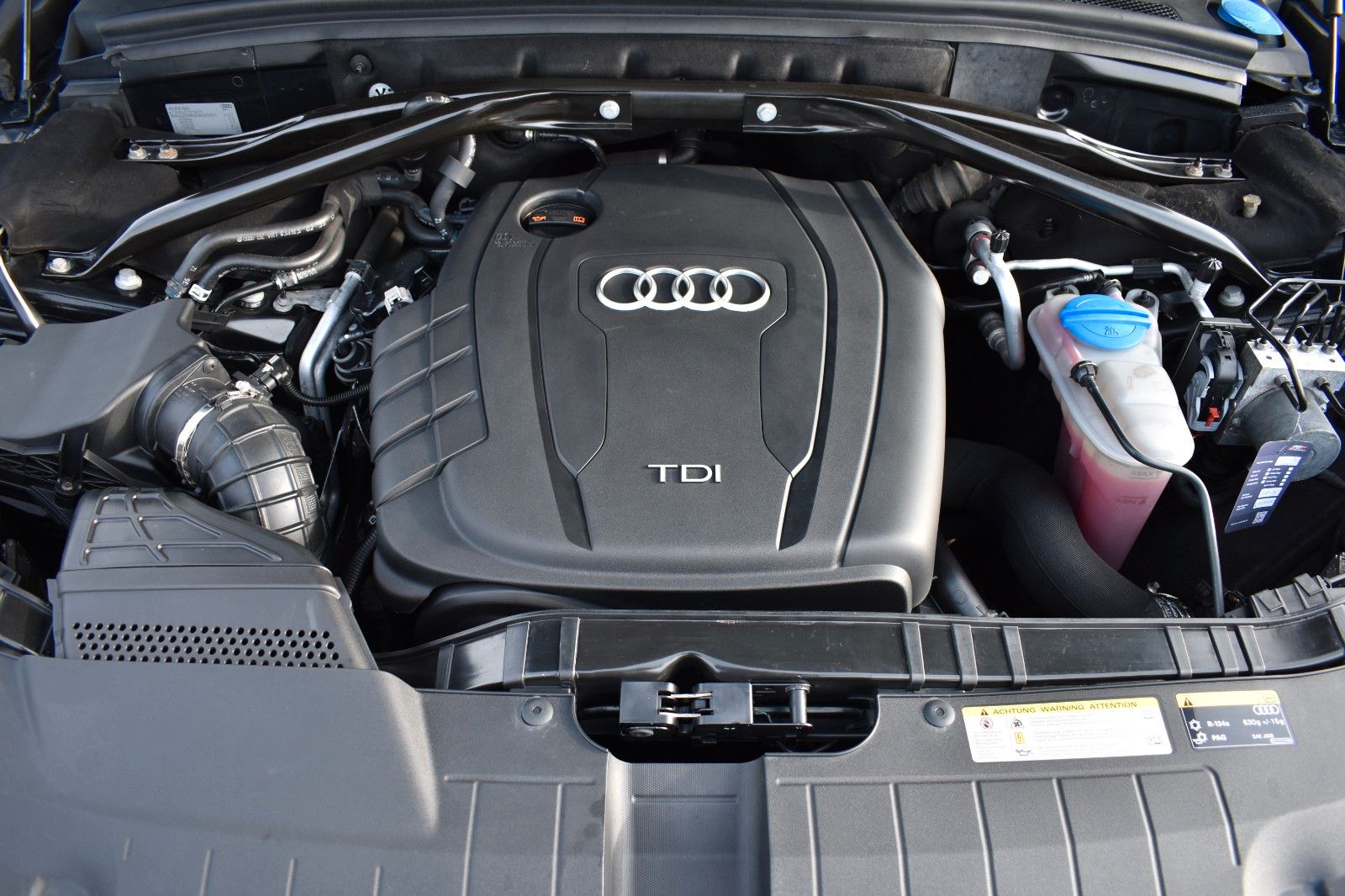 Fahrzeugabbildung Audi Q5 2.0 TDI 130 kW quattro S Line AHK  20*