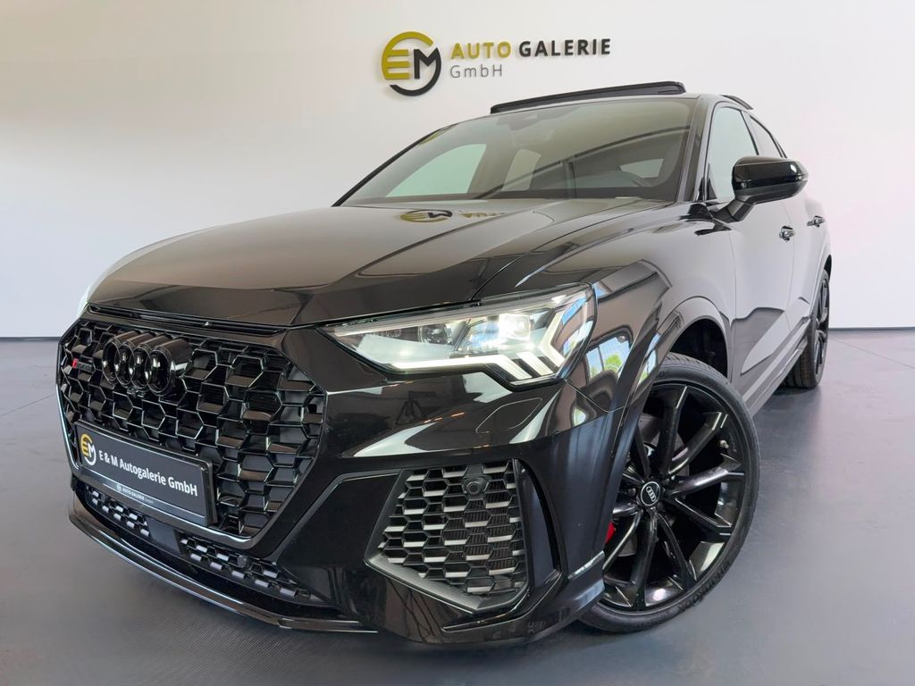 2022 Audi RSQ3