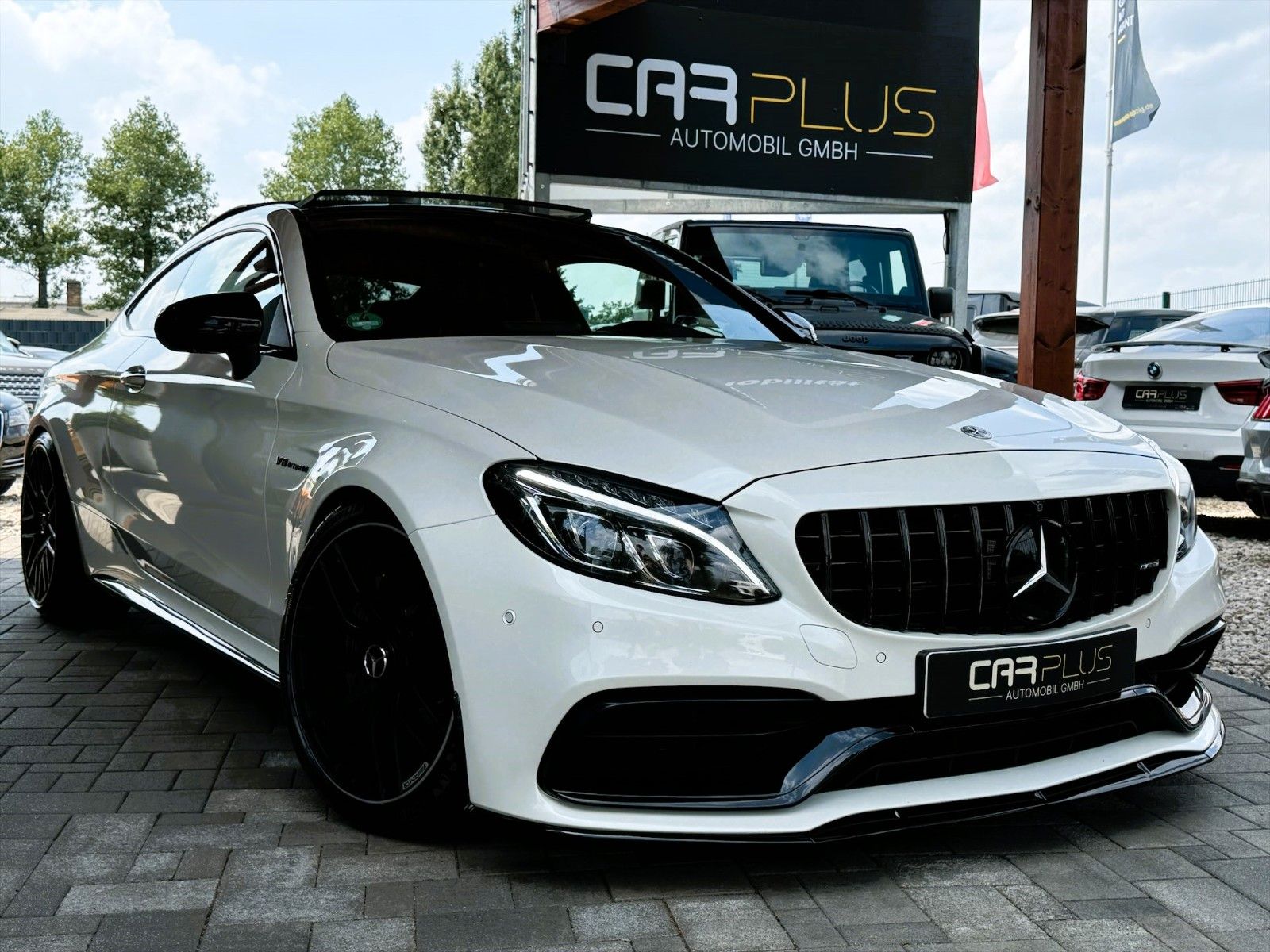 Fahrzeugabbildung Mercedes-Benz C 63 S AMG Coupe Night Performance *Keramik*ACC*