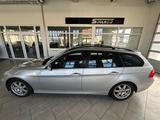 BMW 318 3 Touring 318i - BMW 318 aus 2008: 318i
