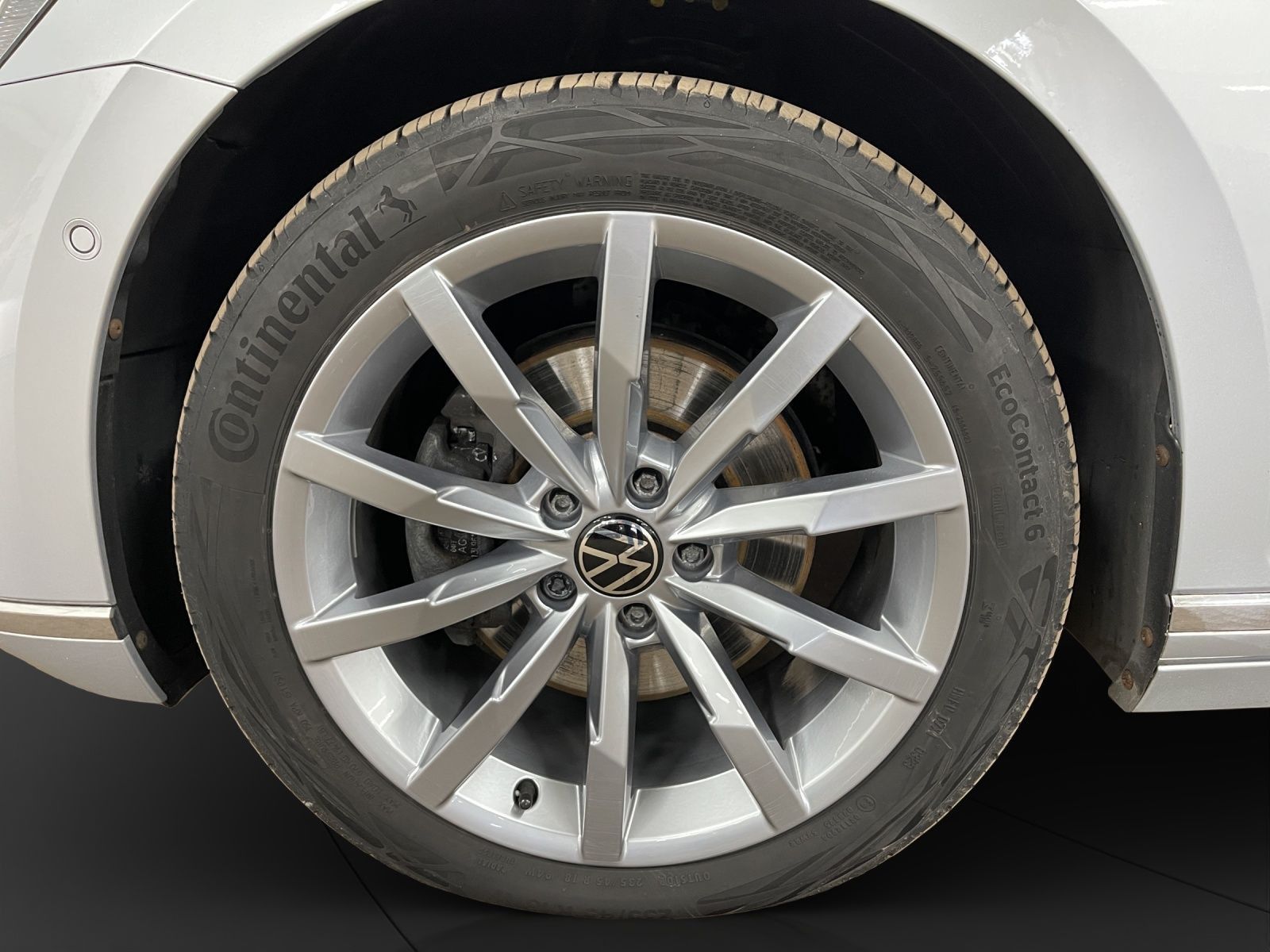 Volkswagen Passat Variant - Bild 11