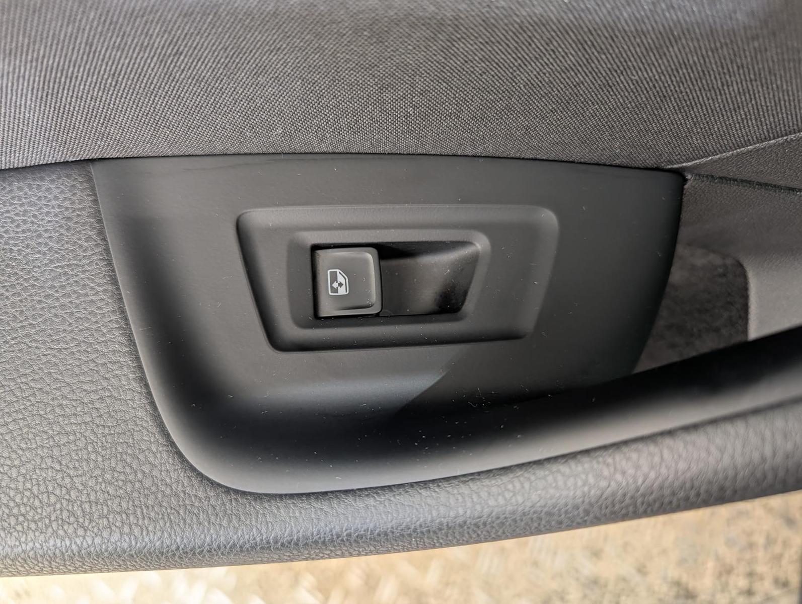 Volkswagen Passat 1.5 TSI DSG Business Winter SHZ A, миниатюра 23