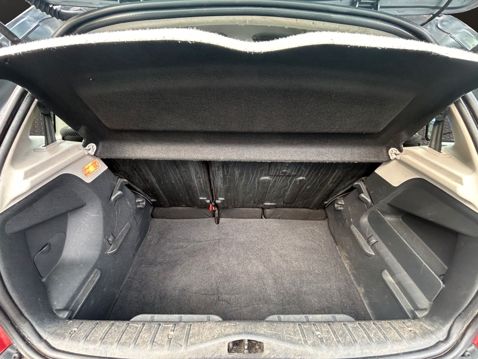 Fahrzeugabbildung Citroën C3 1.1 Confort Klima/el Fenster/5Türig/TÜV NEU