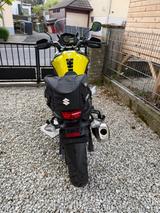 Suzuki V Strom 650 XT - SUZUKI GELB