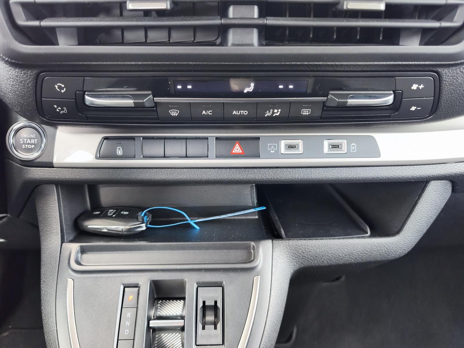 Toyota Proace Verso 2,0 Team-D Autom. *SHZ NAVI LHZ*