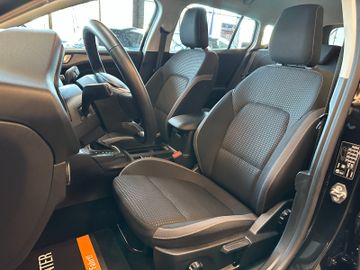 Ford Focus *1.HAND*19%*LED*LKHZ*SPORT*CARPLAY*TEMPO