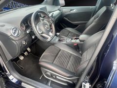 MERCEDES-BENZ B 200 AMG Line ESP,2ZKLIMA,MFL,GRA,PANO Klima MERCEDES-BENZ B 200 AMG Line ESP,2ZKLIMA,MFL,GRA,PANO Klima