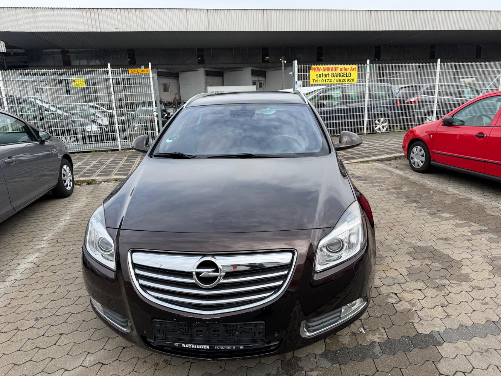 Opel Insignia 2011 — photo 9