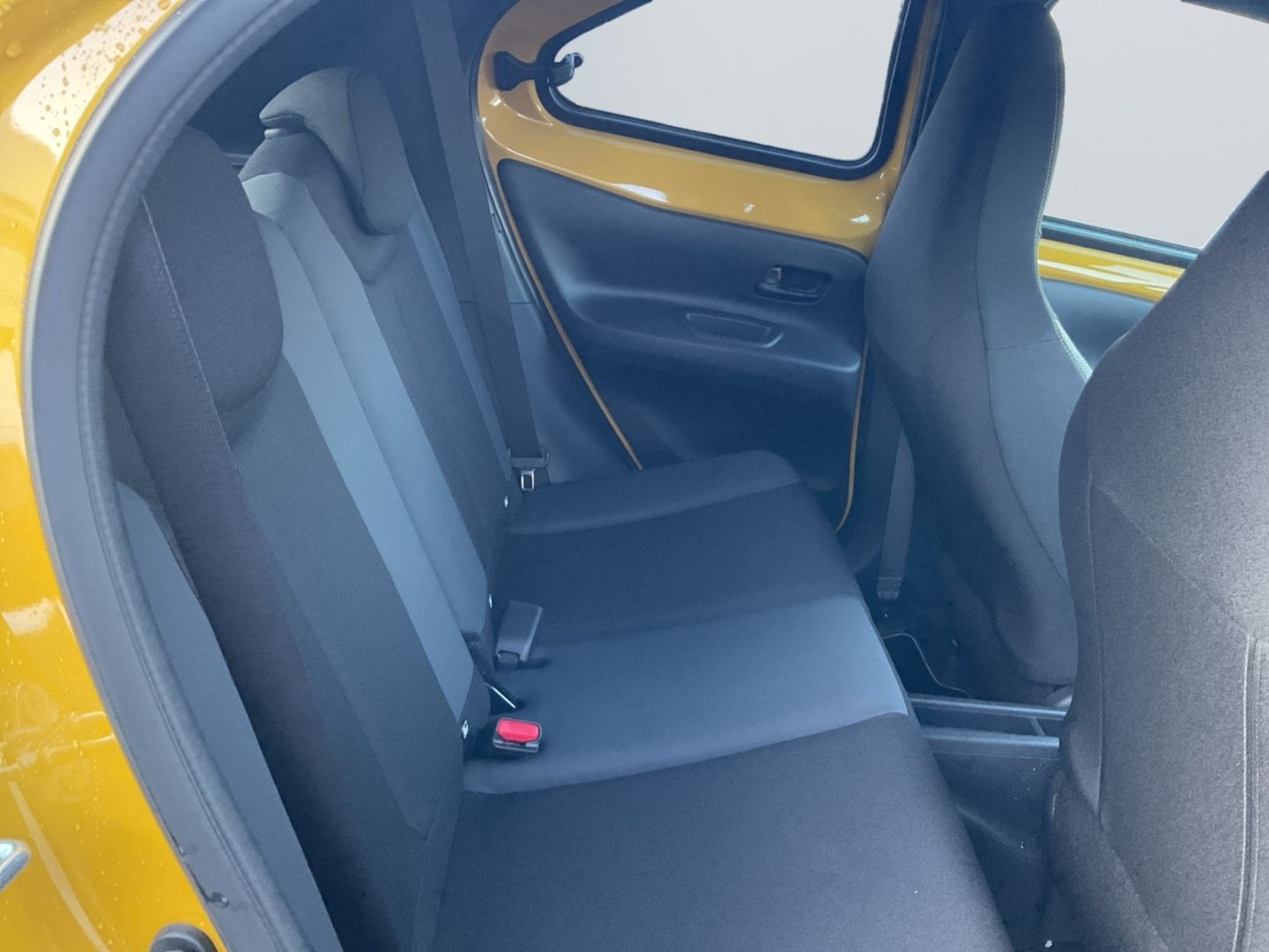 Toyota Aygo (X) - Bild 18