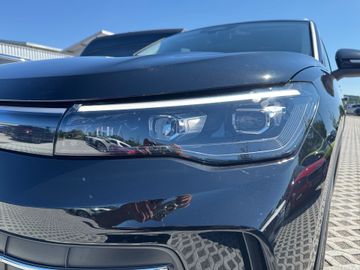 Volkswagen Tiguan - 4
