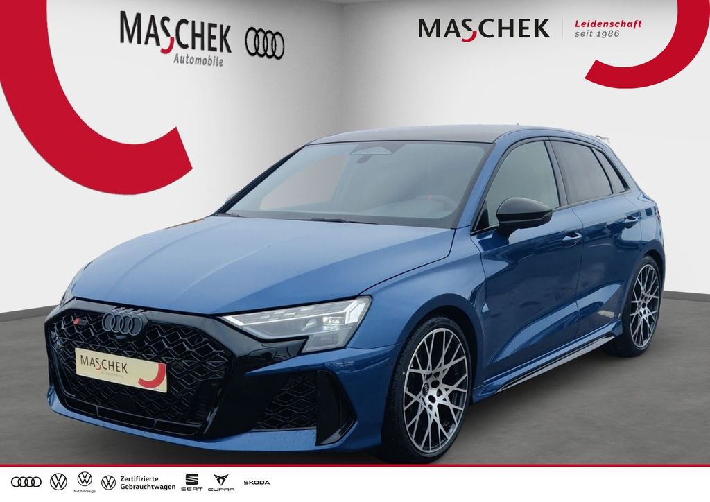 Audi RS3 Sportback Pano CarbonSpoiler 280kmh AdaptFwk
