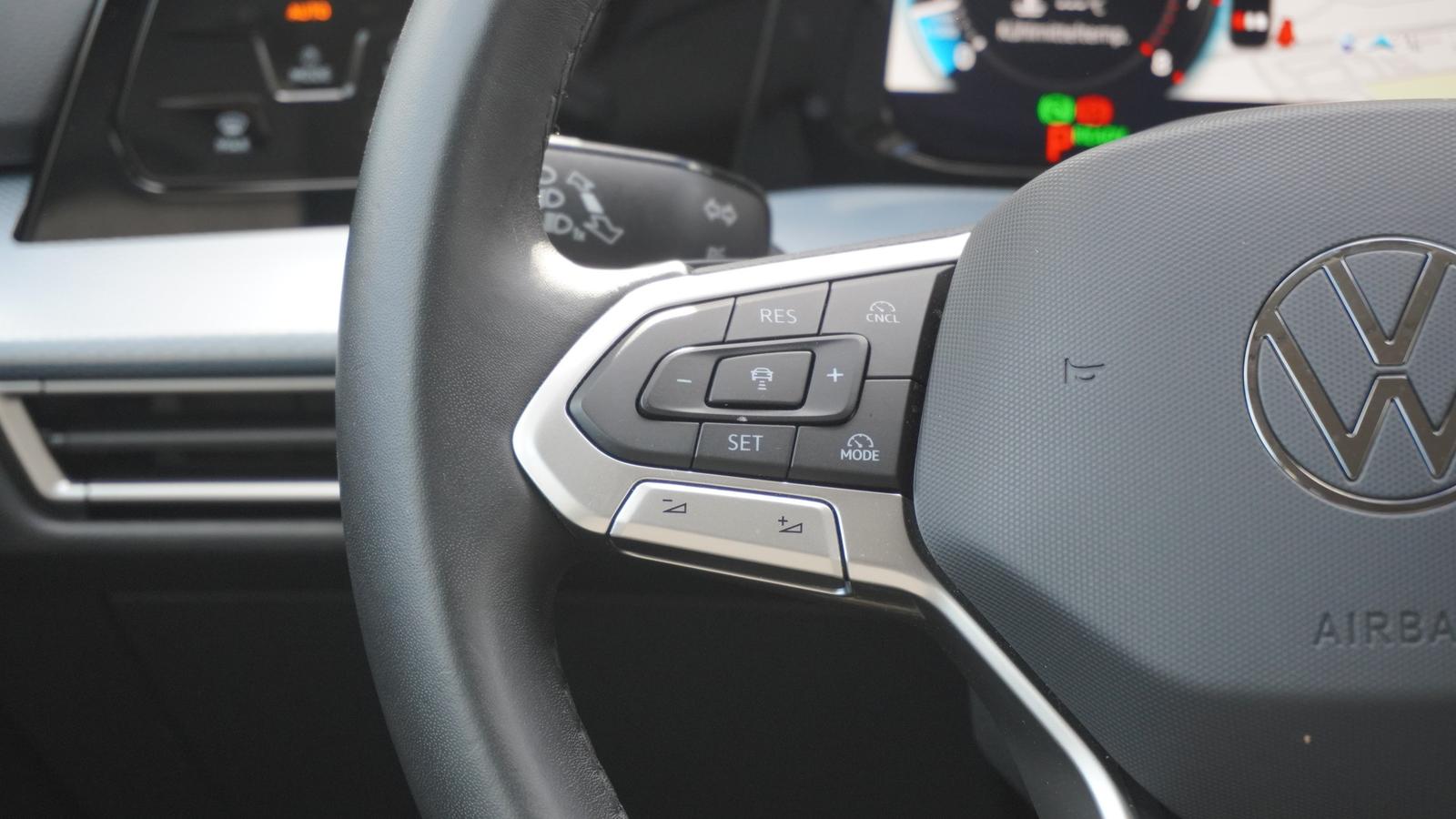 Volkswagen Golf VIII Variant 1.5 eTSI Goal DSG LED Navi ACC, миниатюра 17