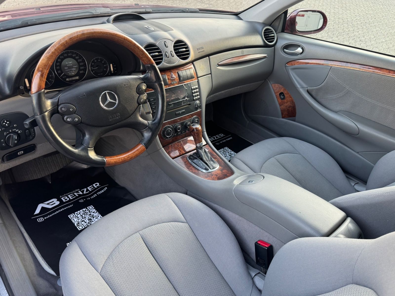 Fahrzeugabbildung Mercedes-Benz CLK 200 Kompressor Coupe/Elegance/S-Dach/SHZ/