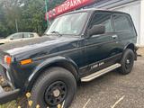 Lada Niva 1.7i 4x4 Exclusiv, Servo,85 Tkm. 4x4. - Lada Niva: Allradantrieb, 1.7