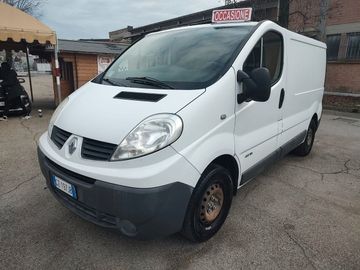 Renault Trafic - 1