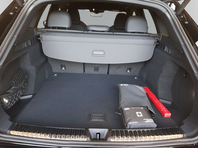 Fahrzeugabbildung Audi Q5 S line edition one TDI quattro HeadUp Matrix