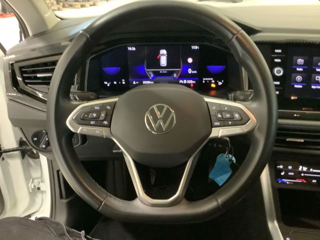 Polo Life 1,0 TSI 70 kW  LED, Navi, PDC, SHZ, Tr