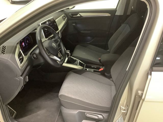 T-ROC MOVE 1.5 TSI DSG  LED, Navi, SHZ