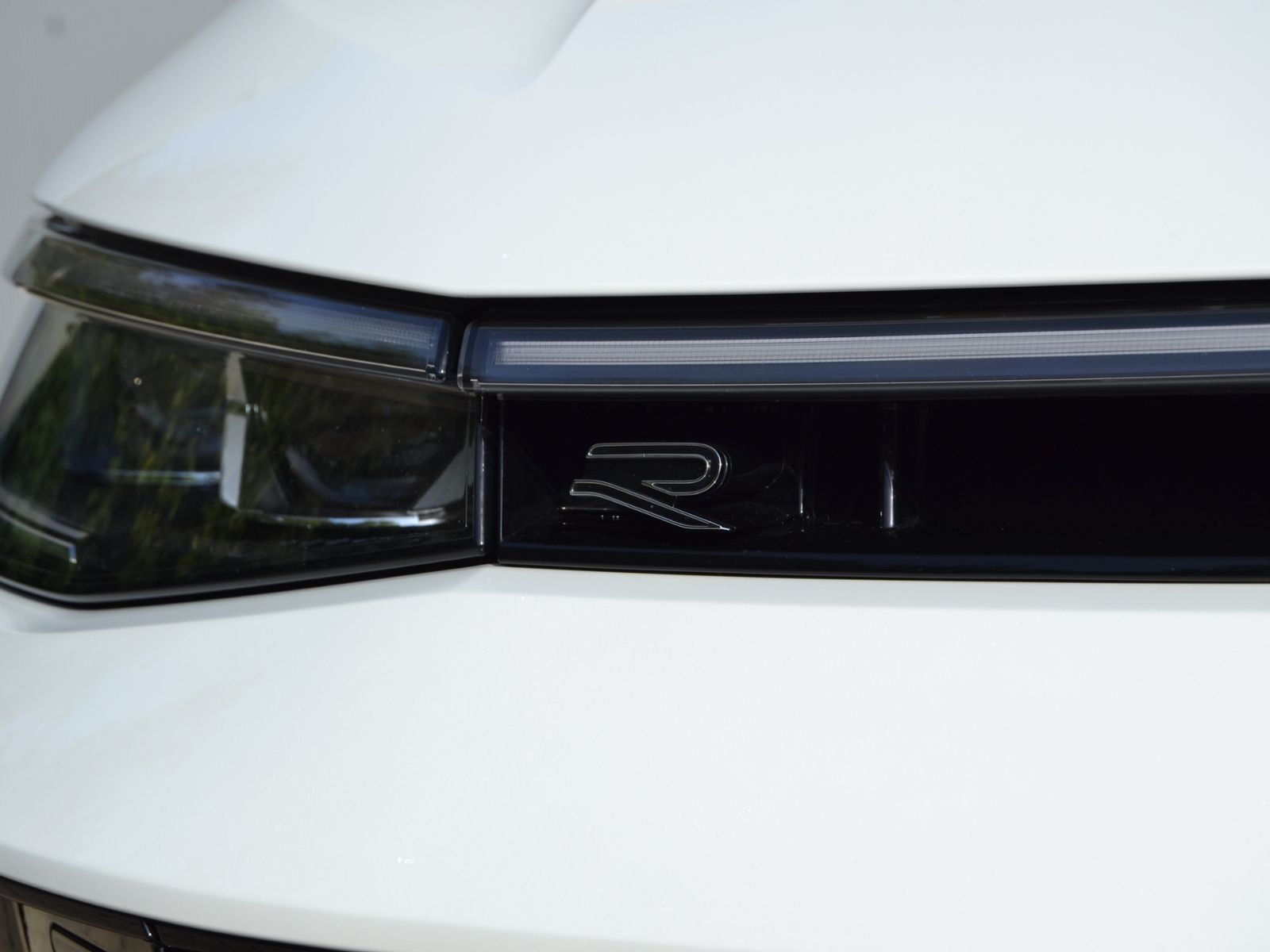Passat Variant 2.0 TDI 193 PS 4M DSG R-Line Sign