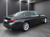 BMW 520d Limousine+AHK+4 ZONEN KLIMA+LIVE COCKPIT PR - BMW 520 mit Diesel-Antrieb
