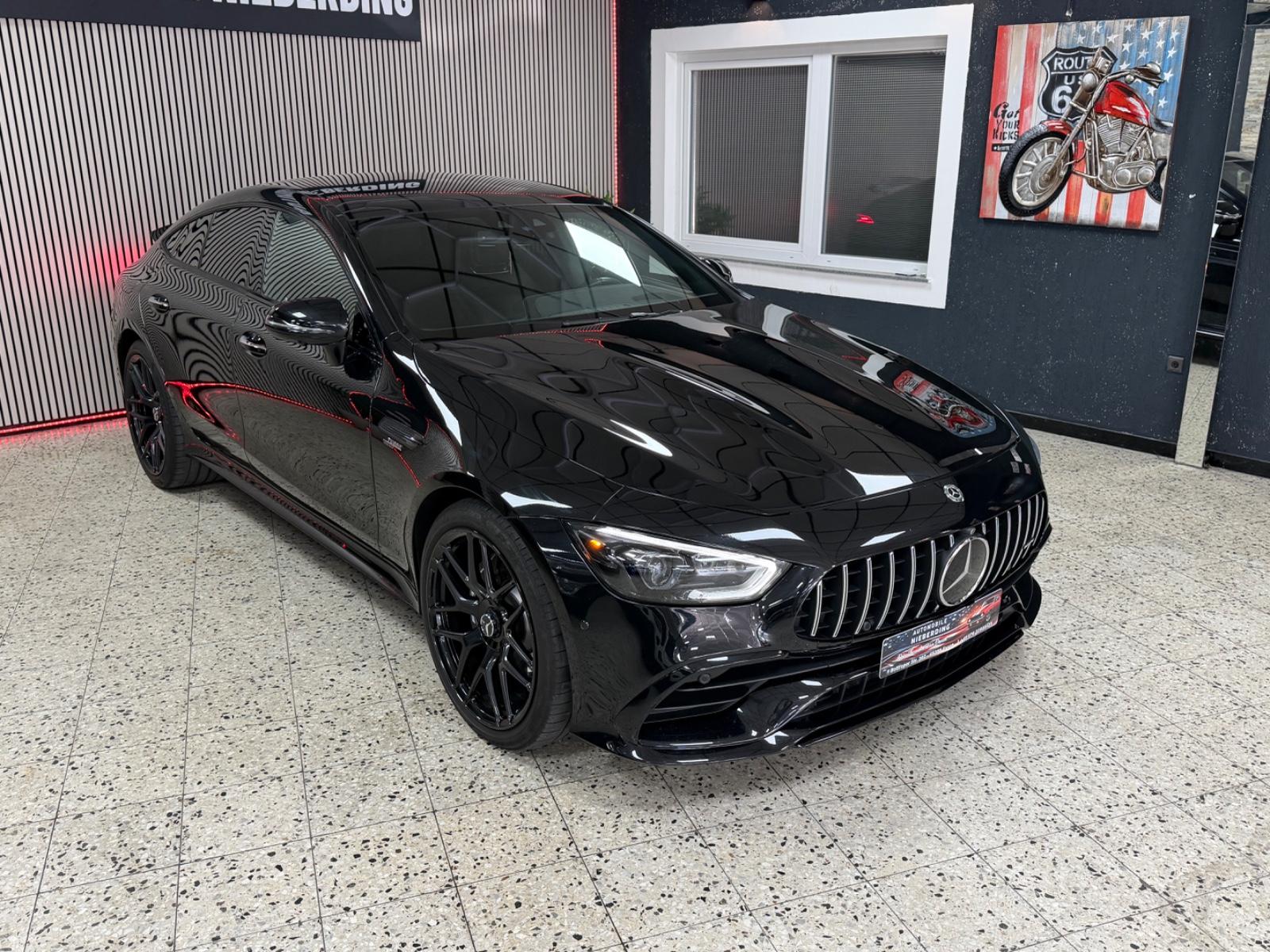 Mercedes-Benz AMG GT 53 4MATIC+ / Pano / Burmester / HUD /360°