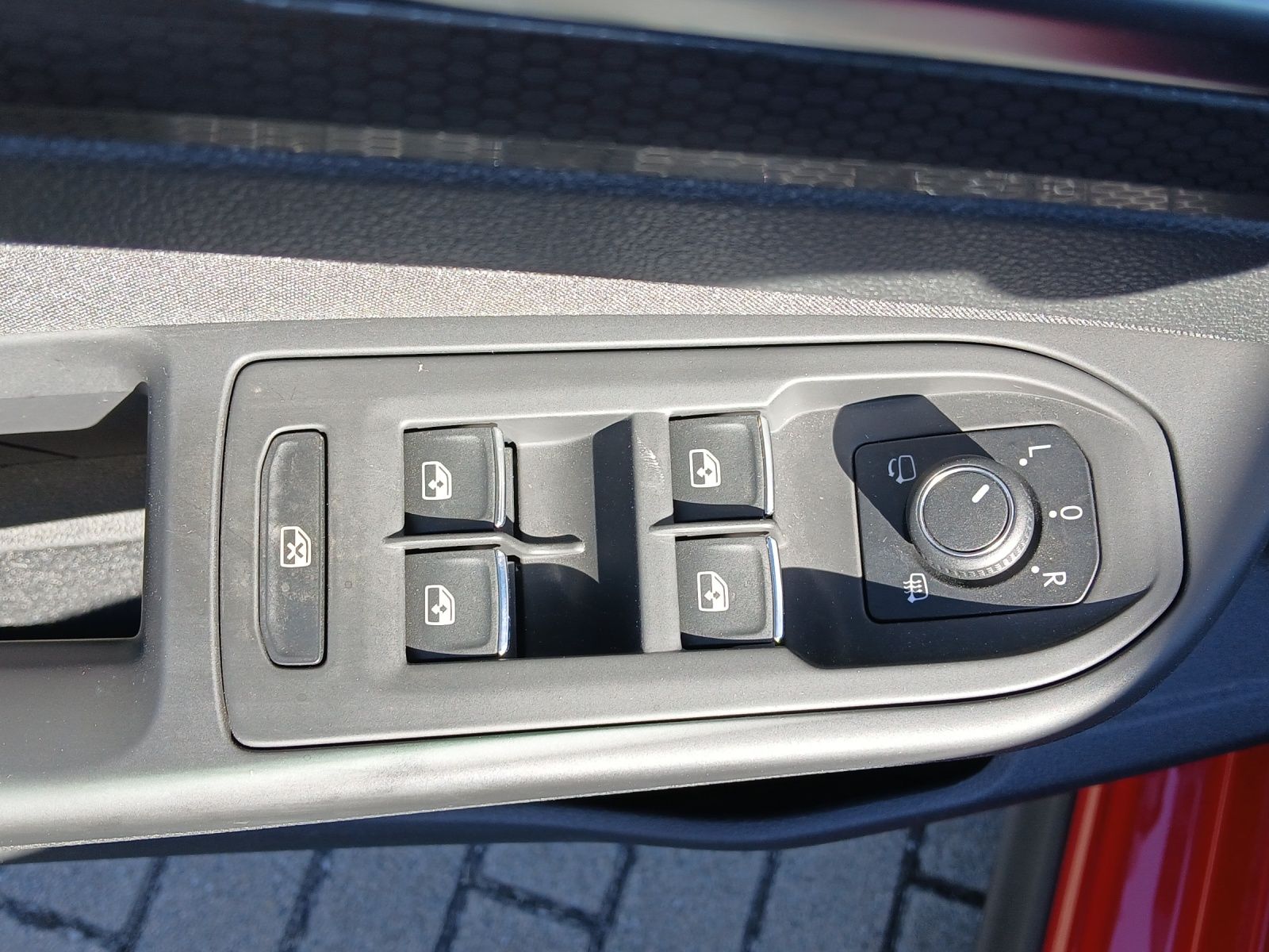 Fahrzeugabbildung Volkswagen Golf VIII GTI DSG Matrix Navi AID ACC RFK Harman