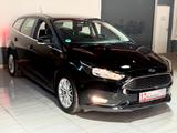 Ford Focus Turnier Cool & Connect Winterpaket 2 X PDC - : Kombi, Winterpaket