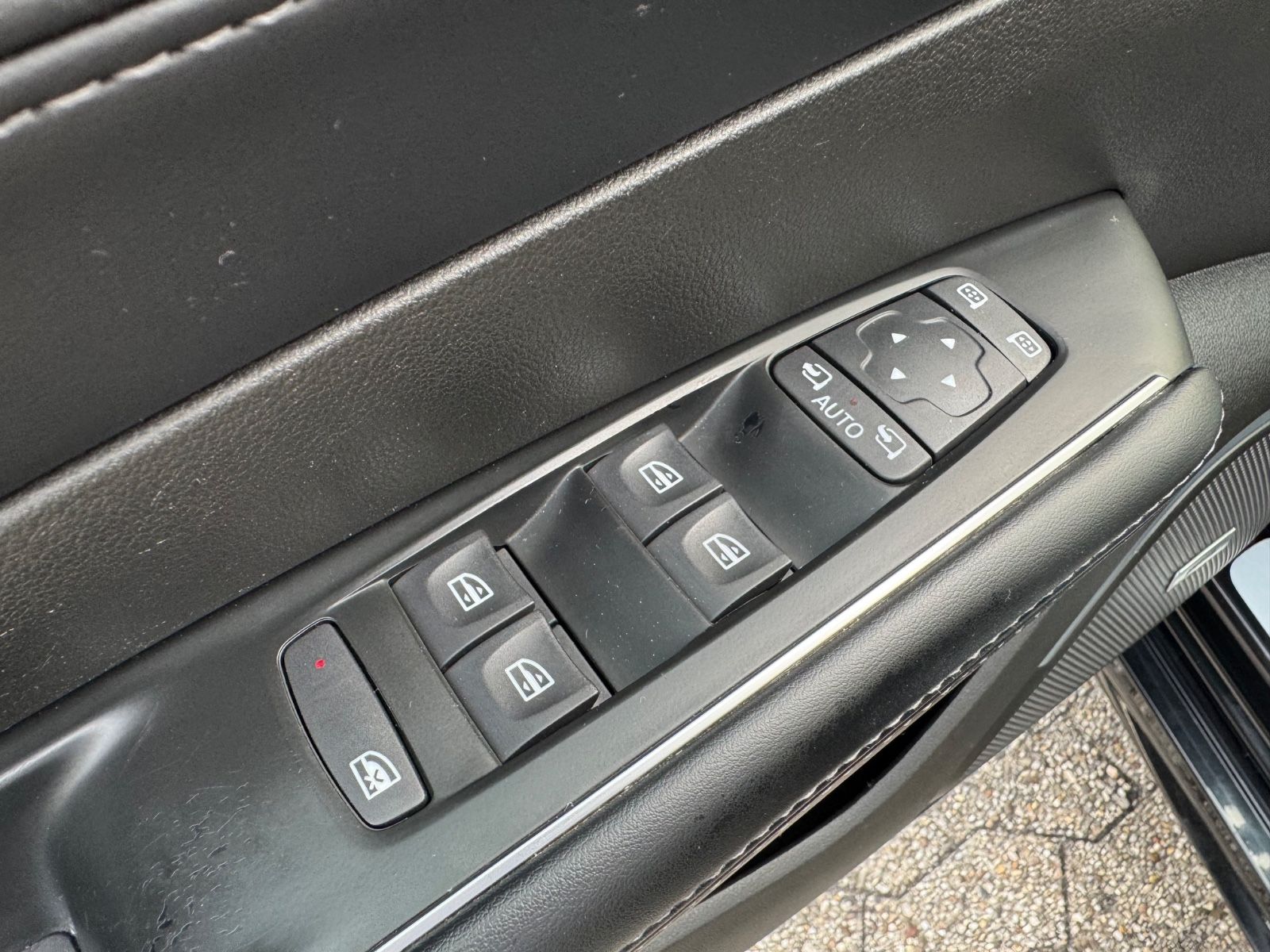 Fahrzeugabbildung Renault Talisman Initiale Paris/PANO/R-Cam/AHK/CarPlay/