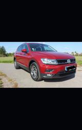 Volkswagen Tiguan 2.0 TSI DSG 4MOTION SOUND SOUND - Volkswagen Tiguan mit Benzin-Antrieb: Rot, Beheizbare Frontscheibe