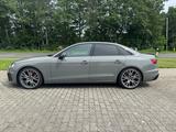 Audi A4 45 2.0 TFSI quattro edition one - Audi A4: Edition