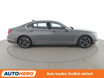 BMW 745 - 7