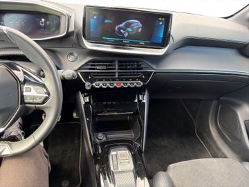 Peugeot 208 e- GT Elektromotor 136 e- Kam.+LED+Navi+SHZ