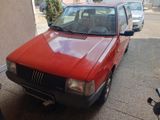 Fiat Uno - Fiat Uno mit Benzin-Antrieb