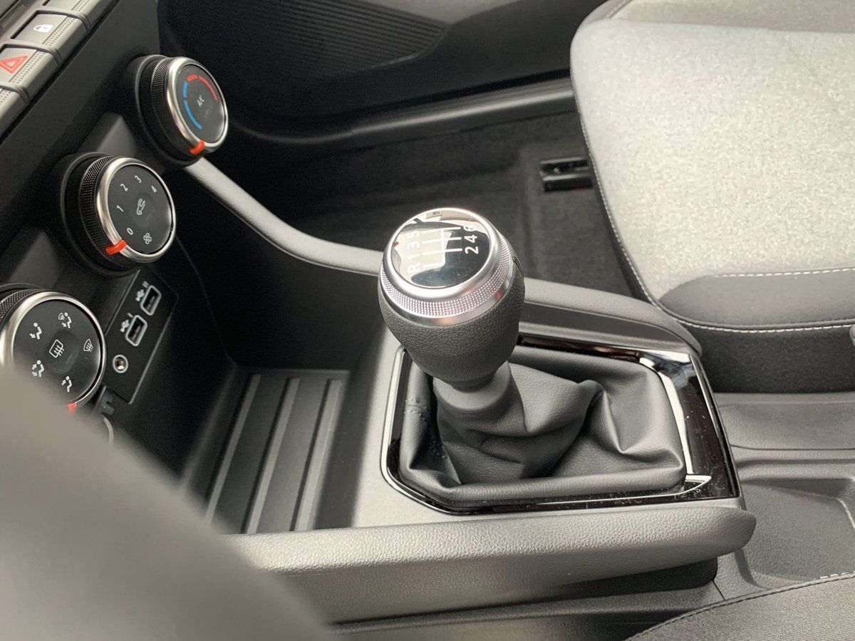 Renault Clio - Bild 19