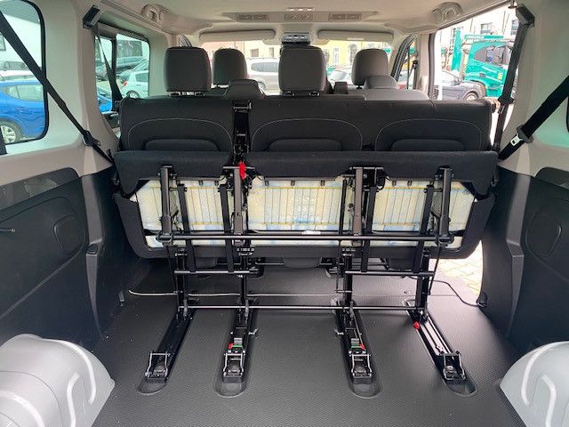 Renault Trafic Combi L2H1 3,0t  Life mit Tageszulassung