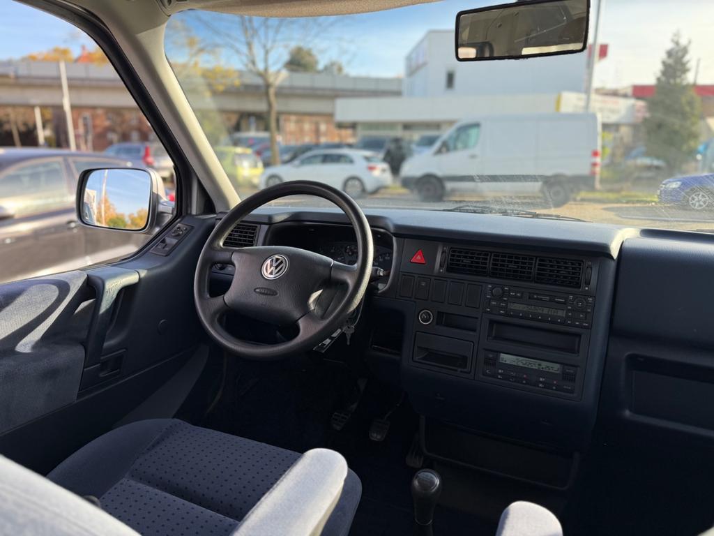 Volkswagen T4 Caravelle
