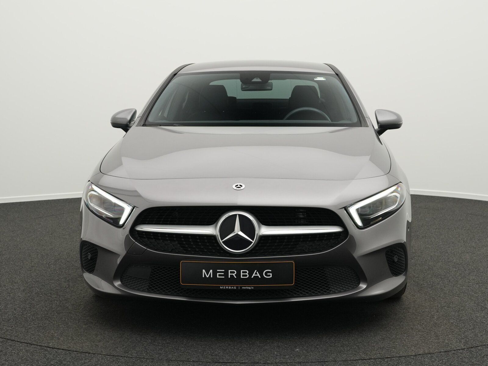 Mercedes-Benz A 180 d Progressive Kamera+MBUX+Multi imagem 2