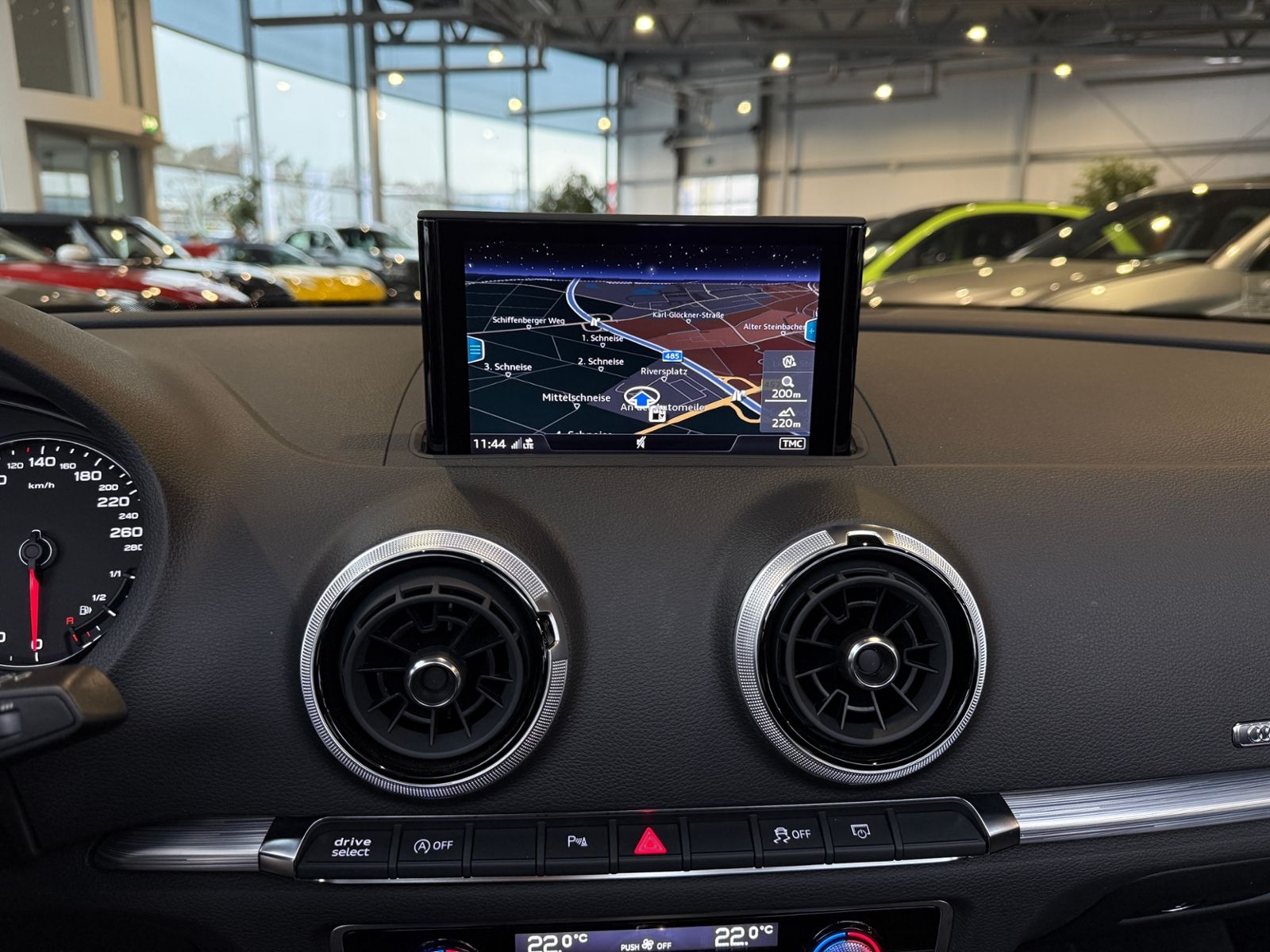 Fahrzeugabbildung Audi A3 Cabriolet 35 TFSI sport XENON NAVI ALU