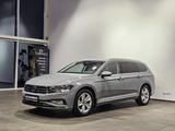 Volkswagen Passat 4Motion Sport Led Navi Leder AHK Kamera - Volkswagen Passat: Sport