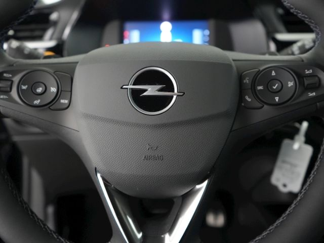 Corsa F FACELIFT GS AT+AHK+LED LICHT+RÜCKFAHRKAM