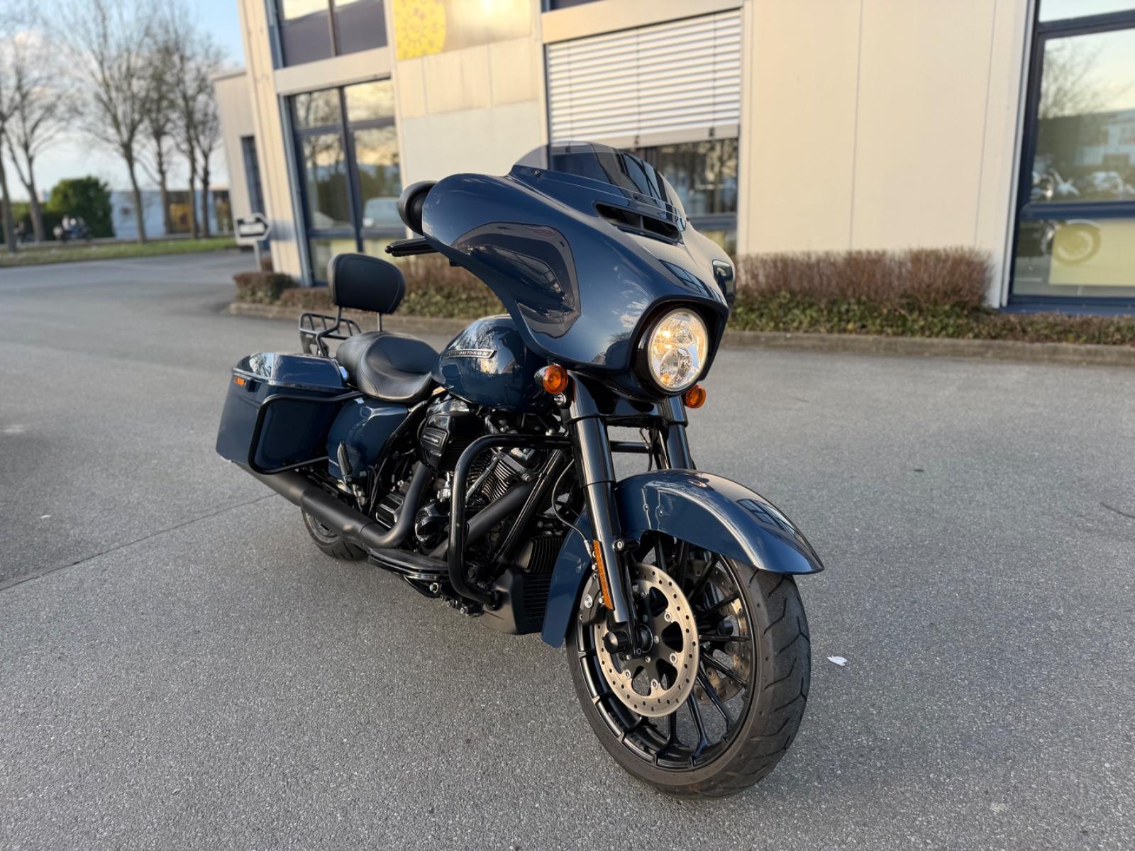 Harley-Davidson FLHXS*STREET GLIDE SPECIAL *MOD2019*114*GTS