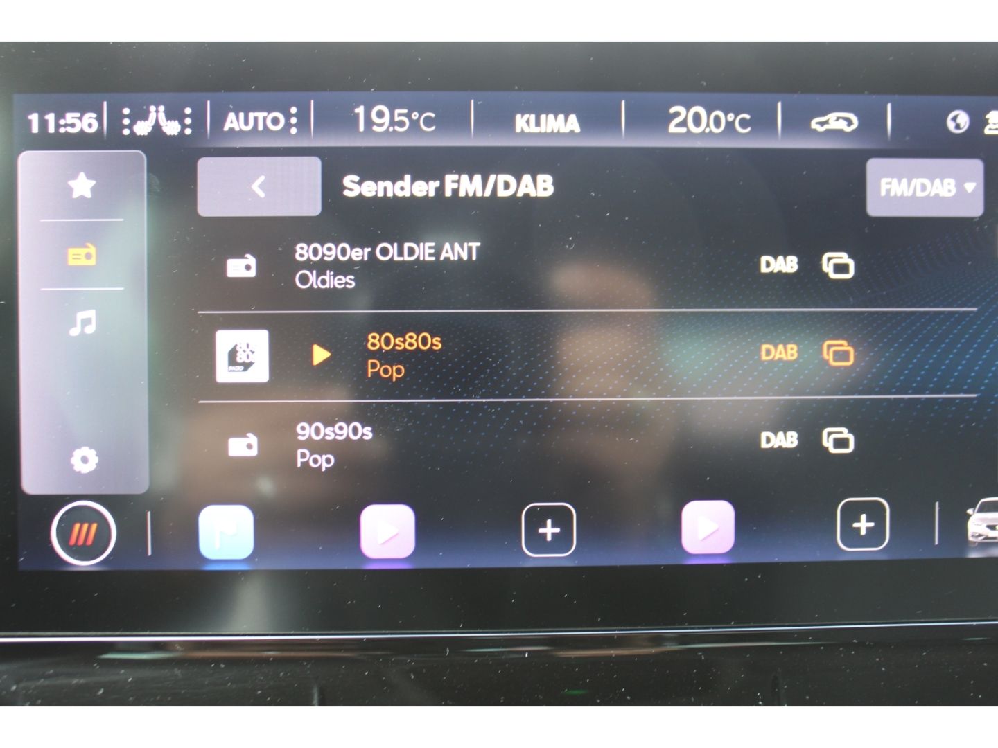 Fahrzeugabbildung SEAT Leon Xcellence DSG ACC LED TWA Full Link RFK GJR