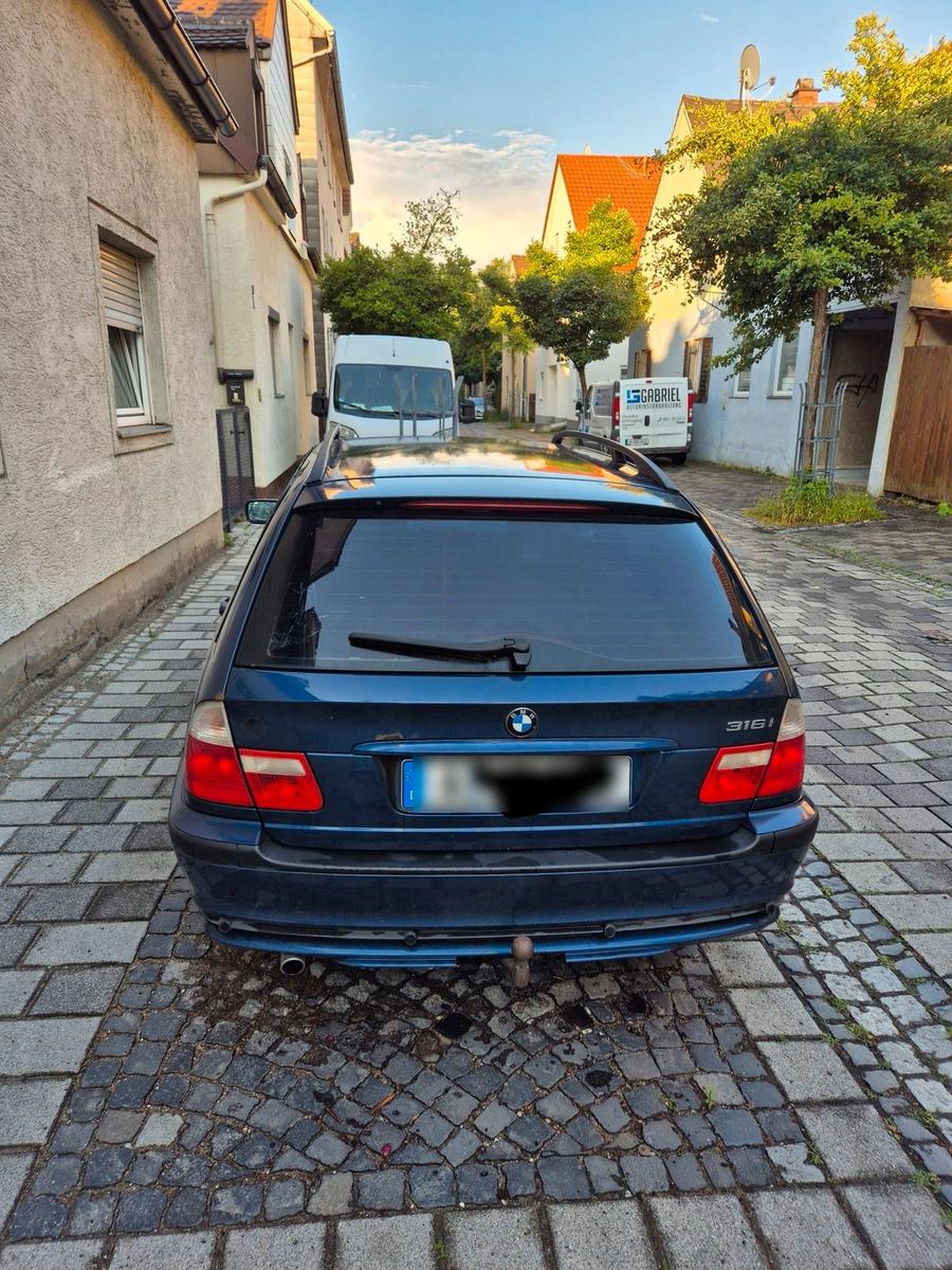 BMW 316 2005 — photo 10