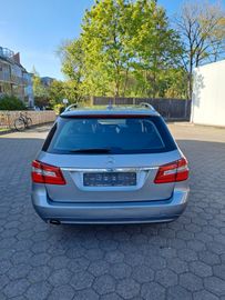 Mercedes E 250 - 4
