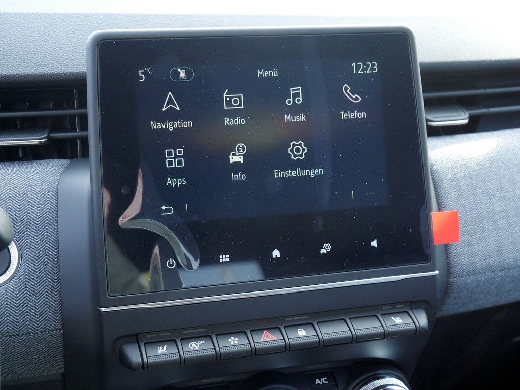 Fahrzeugabbildung Renault Clio Techno TCe 90