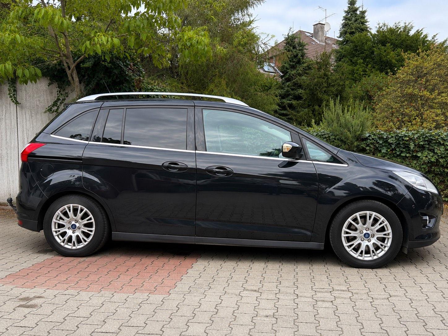 Ford Grand C-MAX 2012 — photo 7
